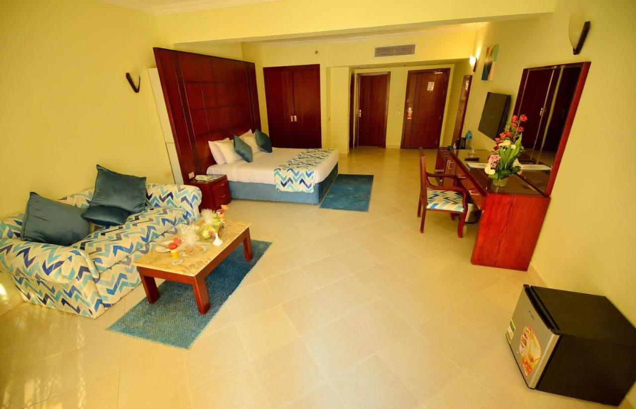 Sea Beach Aqua Park Resort Sharm El-Sheikh Exterior foto