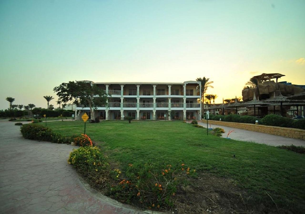 Sea Beach Aqua Park Resort Sharm El-Sheikh Exterior foto